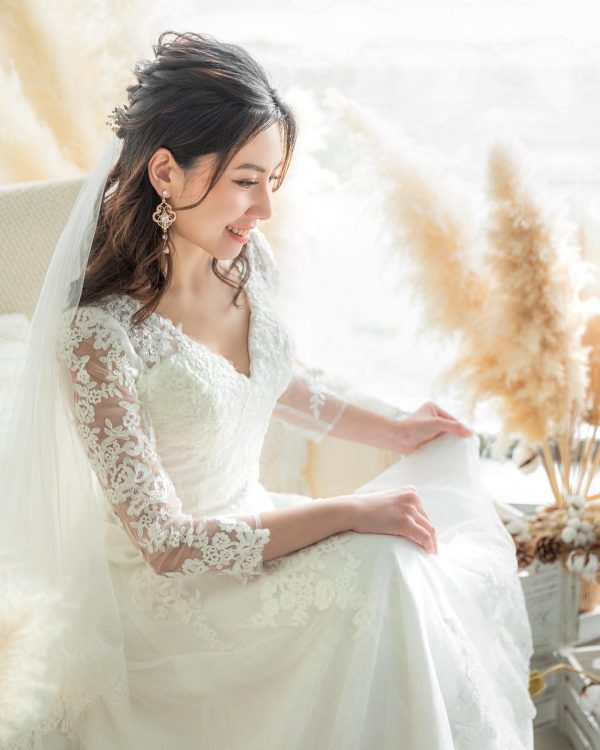 two way lace wedding dress