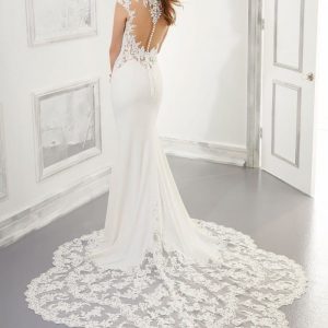 lace mermaid gown